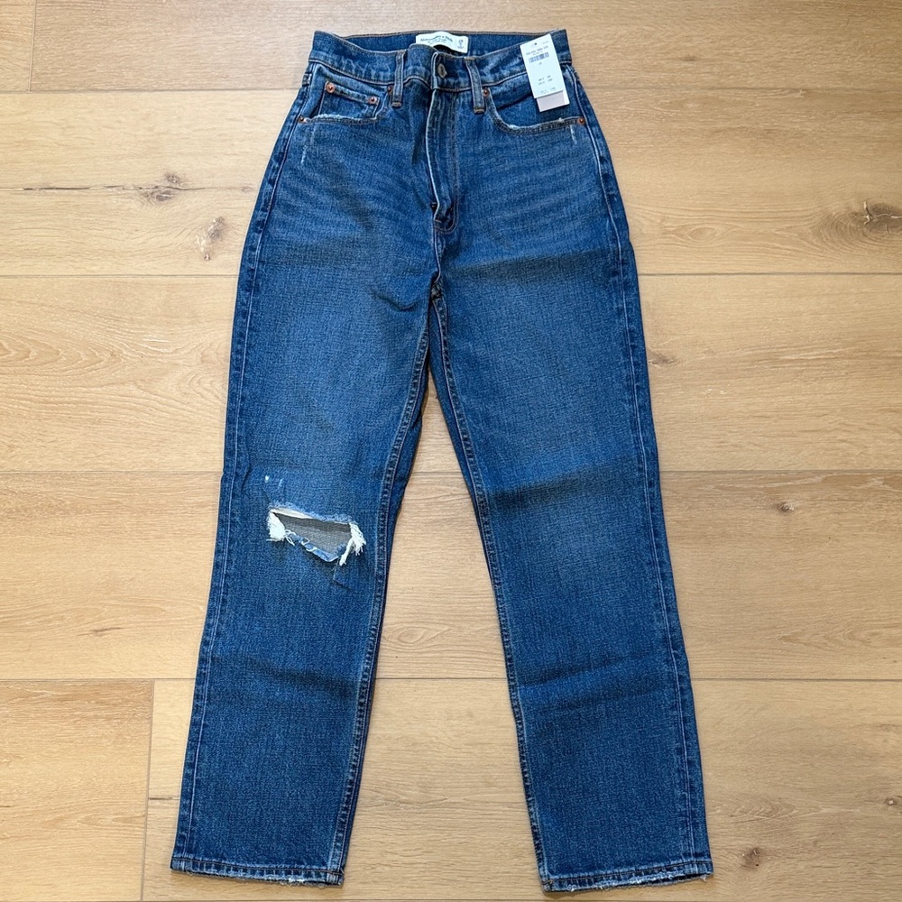 NWT Abercrombie Curve Love Ankle Straight Ultra High Rise Jeans